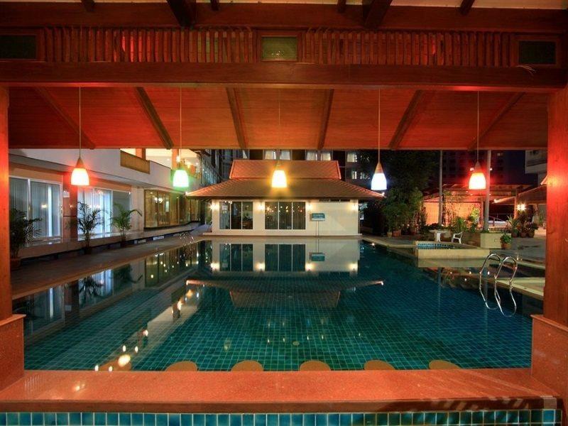 Chiang Mai Phucome Hotel Bagian luar foto