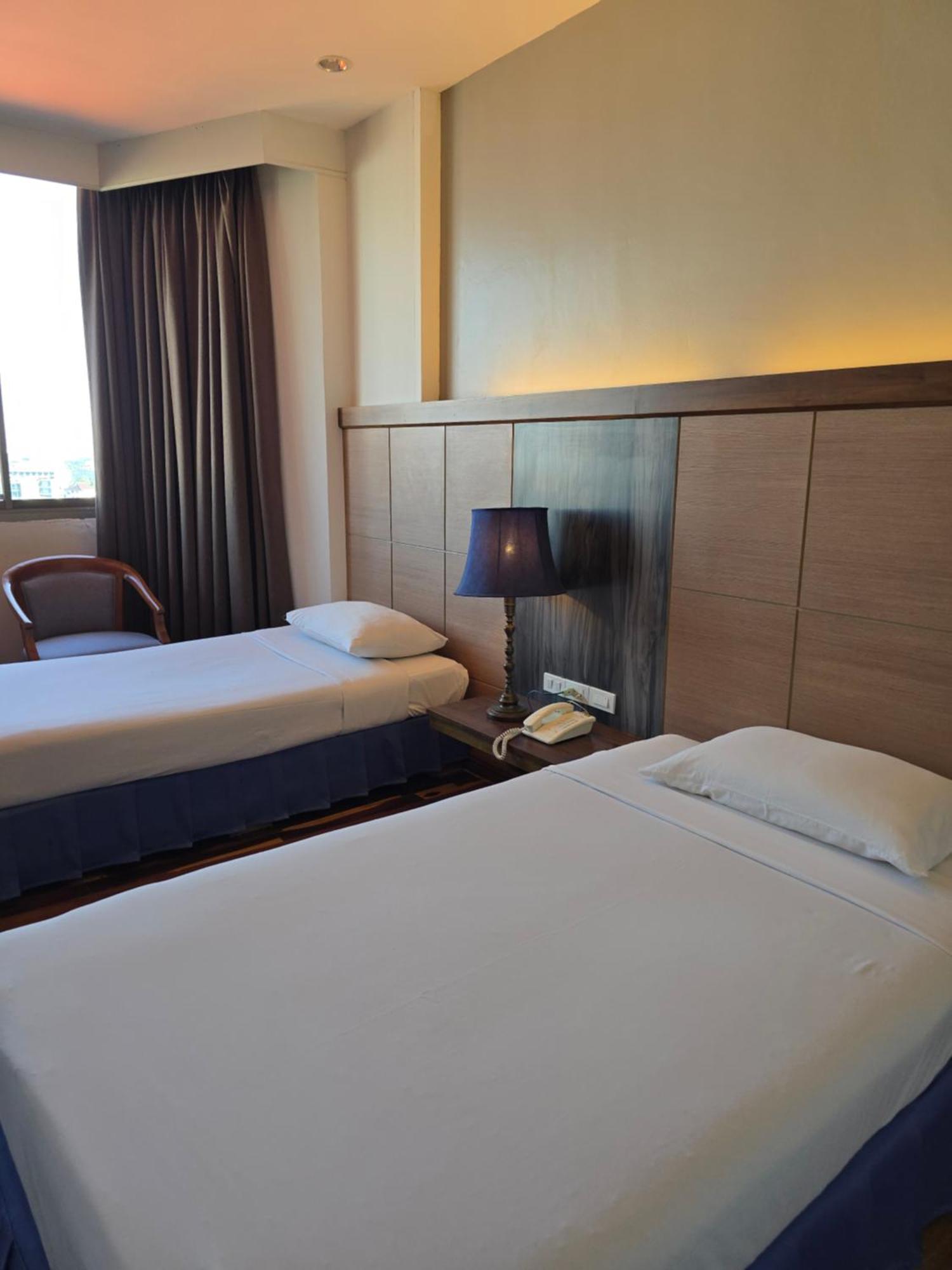 Chiang Mai Phucome Hotel Bagian luar foto