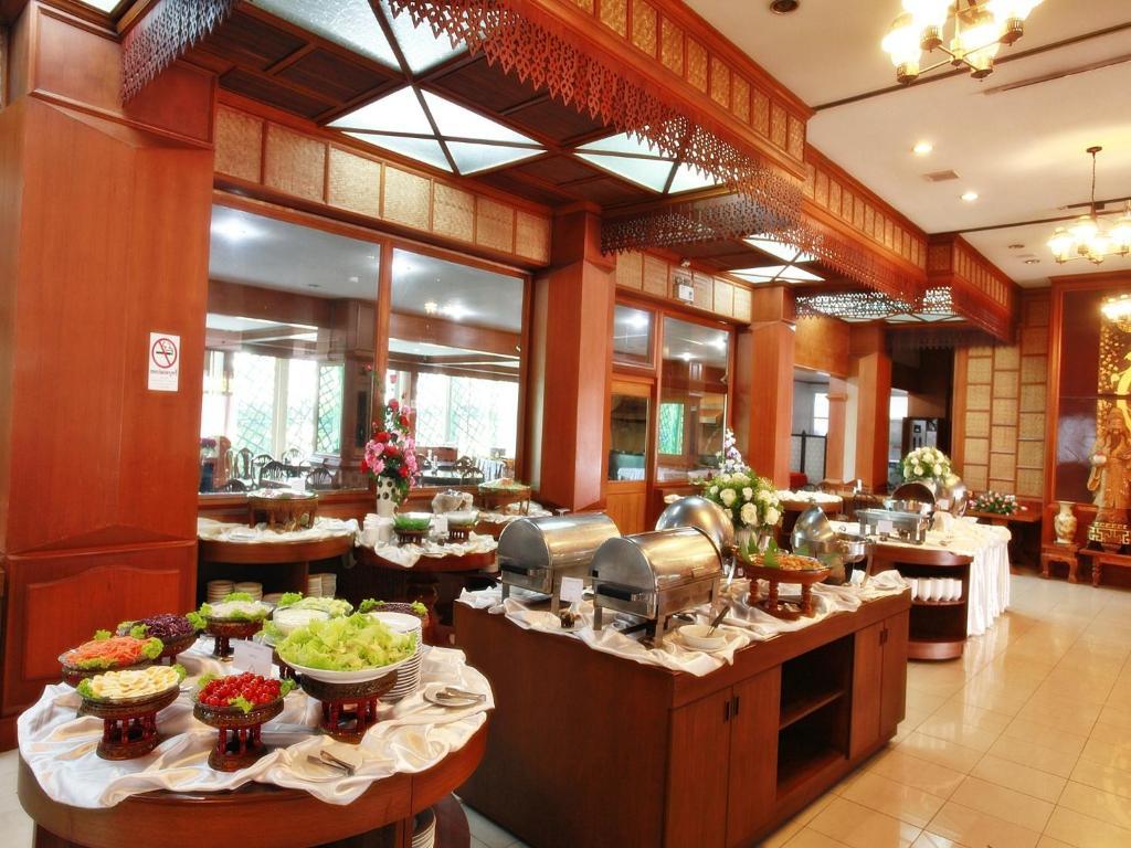 Chiang Mai Phucome Hotel Bagian luar foto