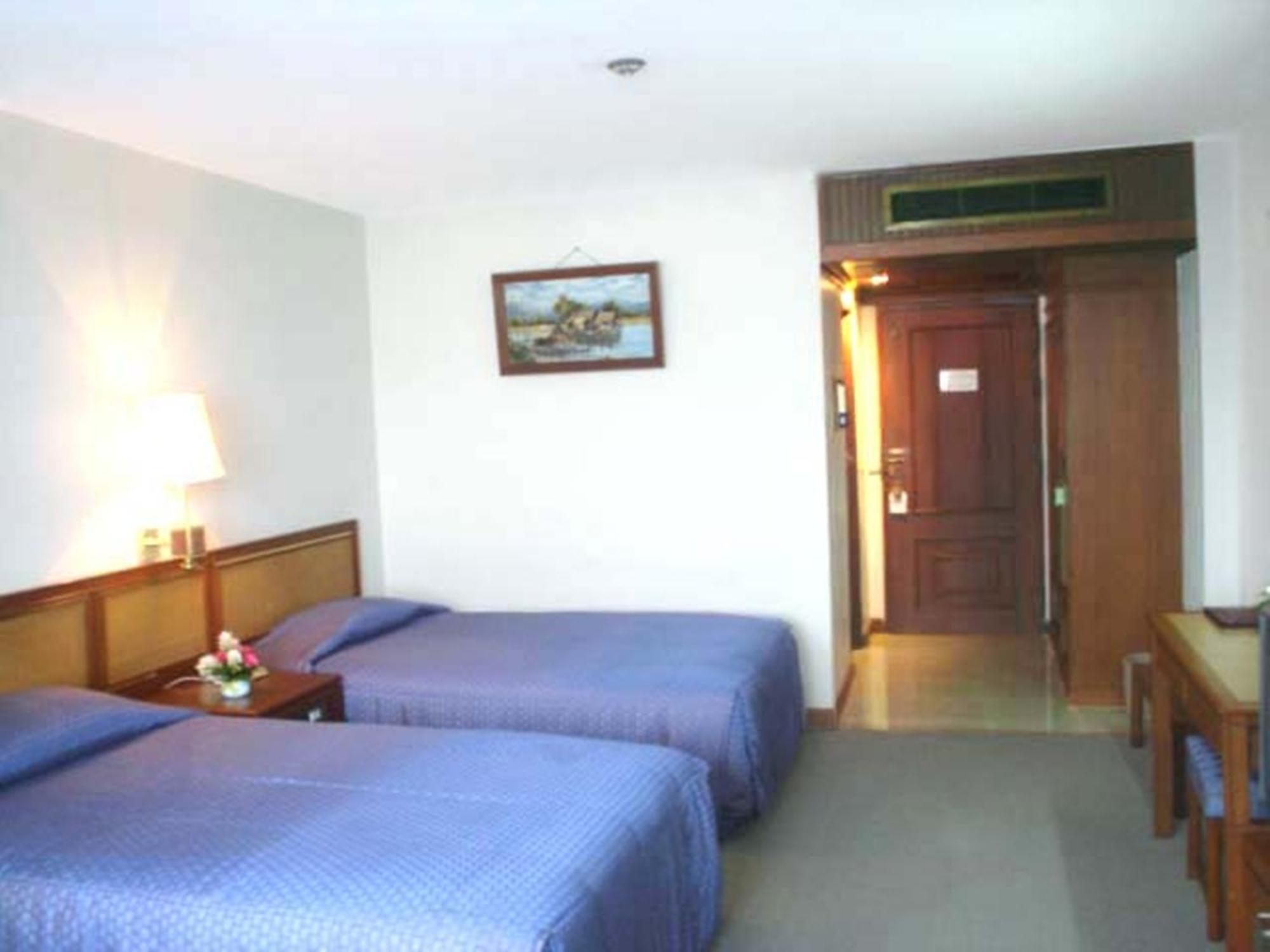 Chiang Mai Phucome Hotel Bagian luar foto